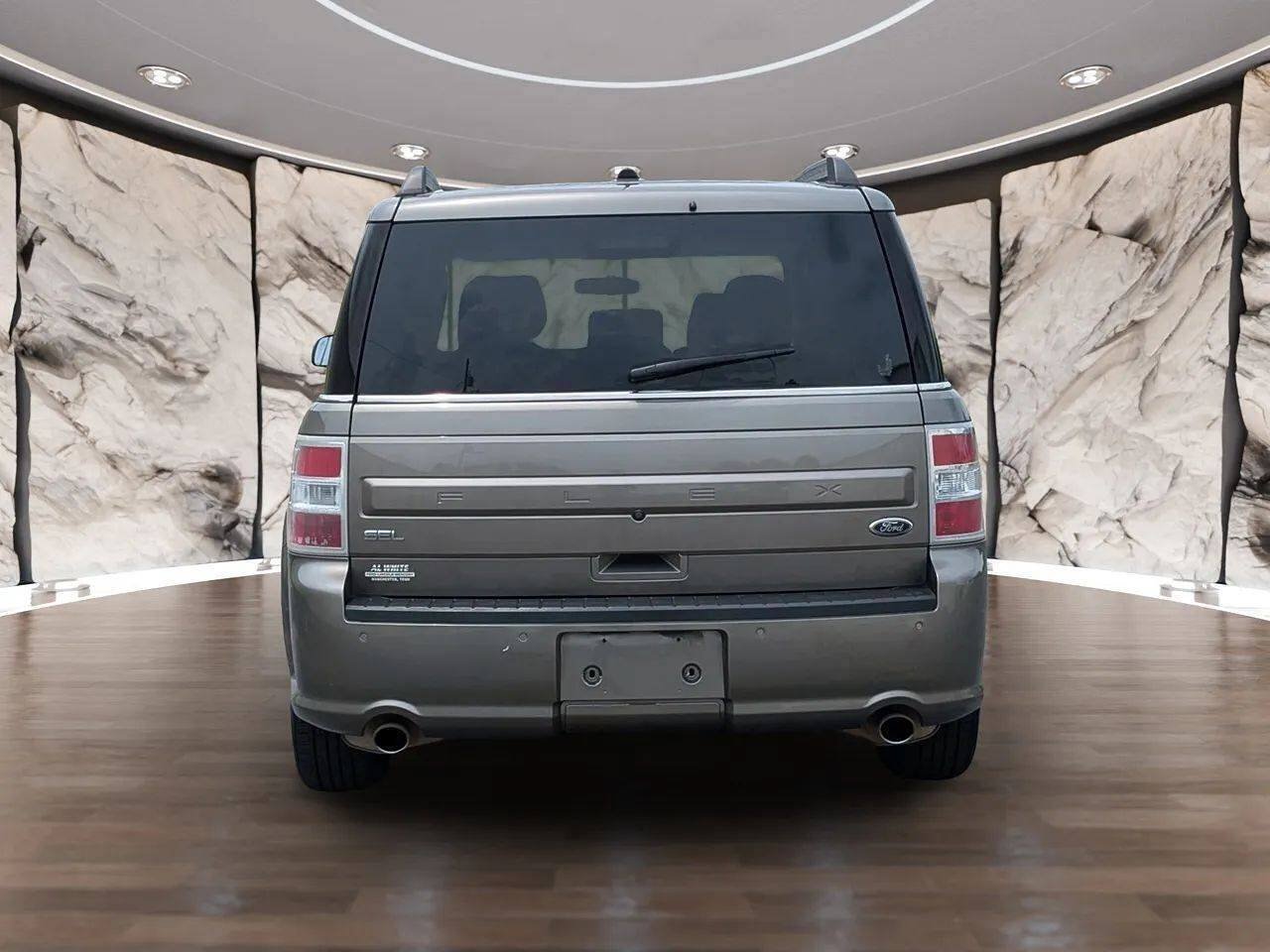 Used 2014 Ford Flex SEL w/ Equipment Group 202A FWD image 9
