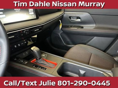 Used 2025 Nissan Kicks SR AWD/4WD image 30
