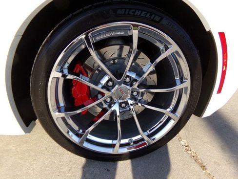 Used 2017 Chevrolet Corvette Grand Sport image 9