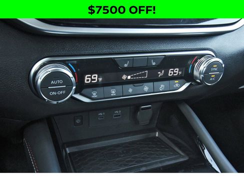 New 2025 Nissan Altima 2.5 SR w/ SR Premium Package image 23