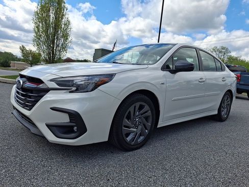 Certified 2024 Subaru Legacy Premium AWD/4WD image 3