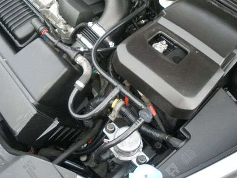 Used 2011 Volvo S40 T5 FWD image 13