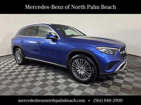 Certified 2025 Mercedes-Benz GLC 300 image 8