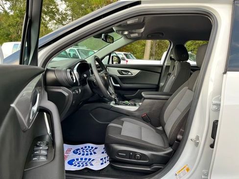 Used 2024 Chevrolet Blazer LT w/ Convenience Package image 15