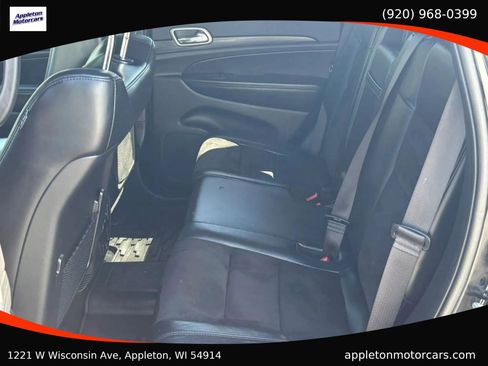 Used 2019 Jeep Grand Cherokee Altitude AWD/4WD image 20