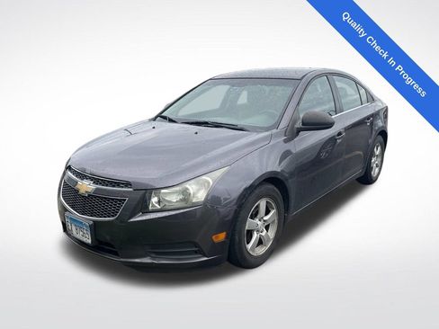 Used 2011 Chevrolet Cruze LS FWD image 1