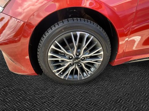 Certified 2024 Kia Forte GT-Line w/ GT-Line Premium Package FWD image 11