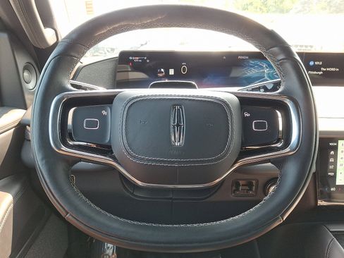 Used 2025 Lincoln Navigator Reserve w/ Jet Appearance Package AWD/4WD image 20