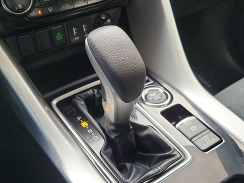 Used 2023 Mitsubishi Eclipse Cross AWD image 27