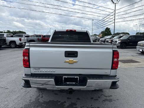 Used 2018 Chevrolet Silverado 1500 LT w/ Trailering Package AWD/4WD image 18