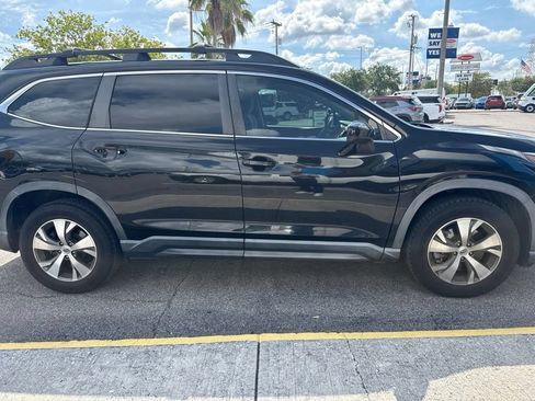 Used 2019 Subaru Ascent Premium w/ Popular Package #3 AWD/4WD image 4