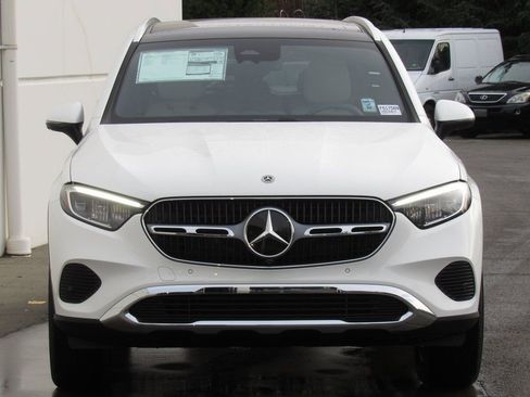 New 2026 Mercedes-Benz GLC 300 4MATIC image 3