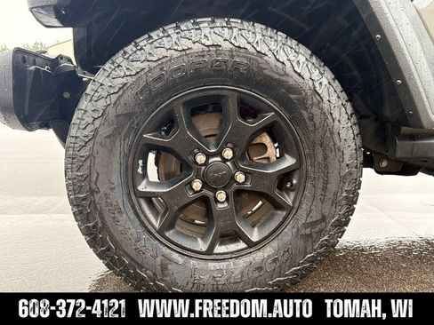 Used 2022 Jeep Wrangler Unlimited Sport AWD/4WD image 24