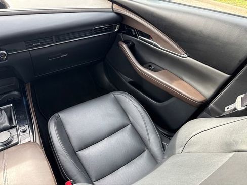 Used 2024 MAZDA CX-30 AWD 2.5 S w/ Premium Package image 16