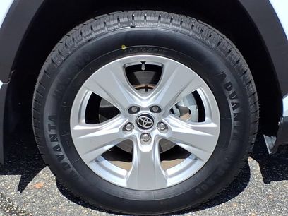 Used 2021 Toyota RAV4 XLE w/ Convenience Package