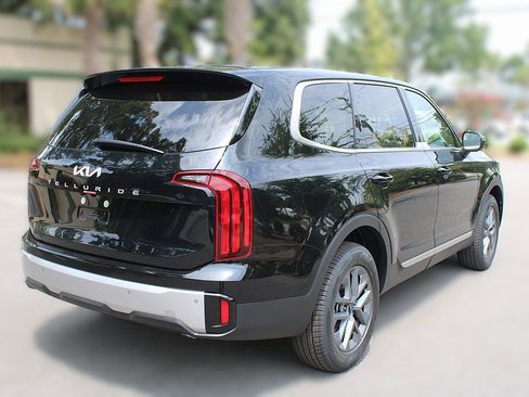 New 2025 Kia Telluride LX image 7