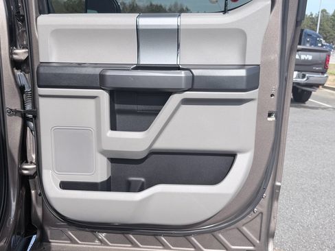 Used 2021 Ford F250 XLT w/ XLT Premium Package image 33