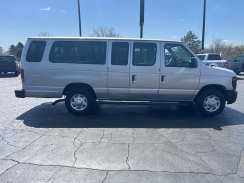 Used 2011 Ford E-350 and Econoline 350 XL w/ PWR Windows & Locks Group image 6