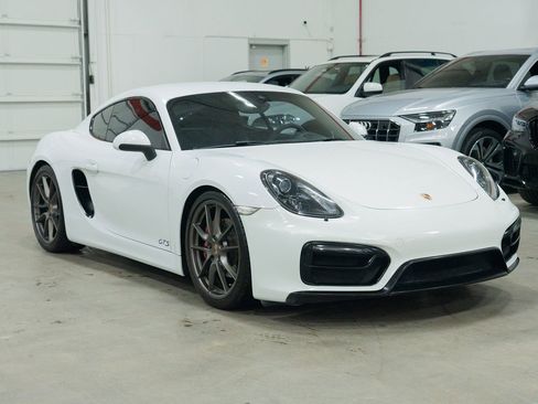 Used 2015 Porsche Cayman GTS image 11