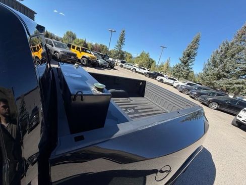 Used 2025 RAM 3500 Longhorn AWD/4WD image 19