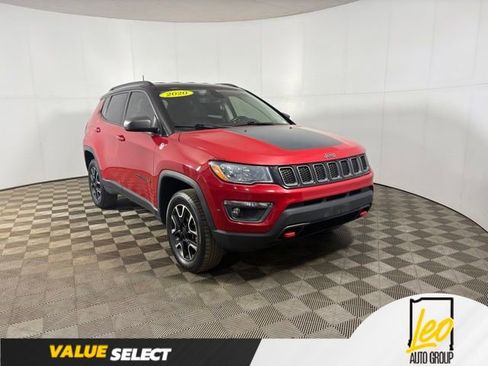 Used 2020 Jeep Compass Trailhawk AWD/4WD image 7