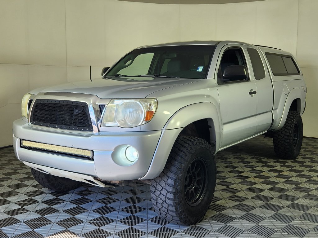 Used 2008 Toyota Tacoma 4x4 Access Cab V6 image 3