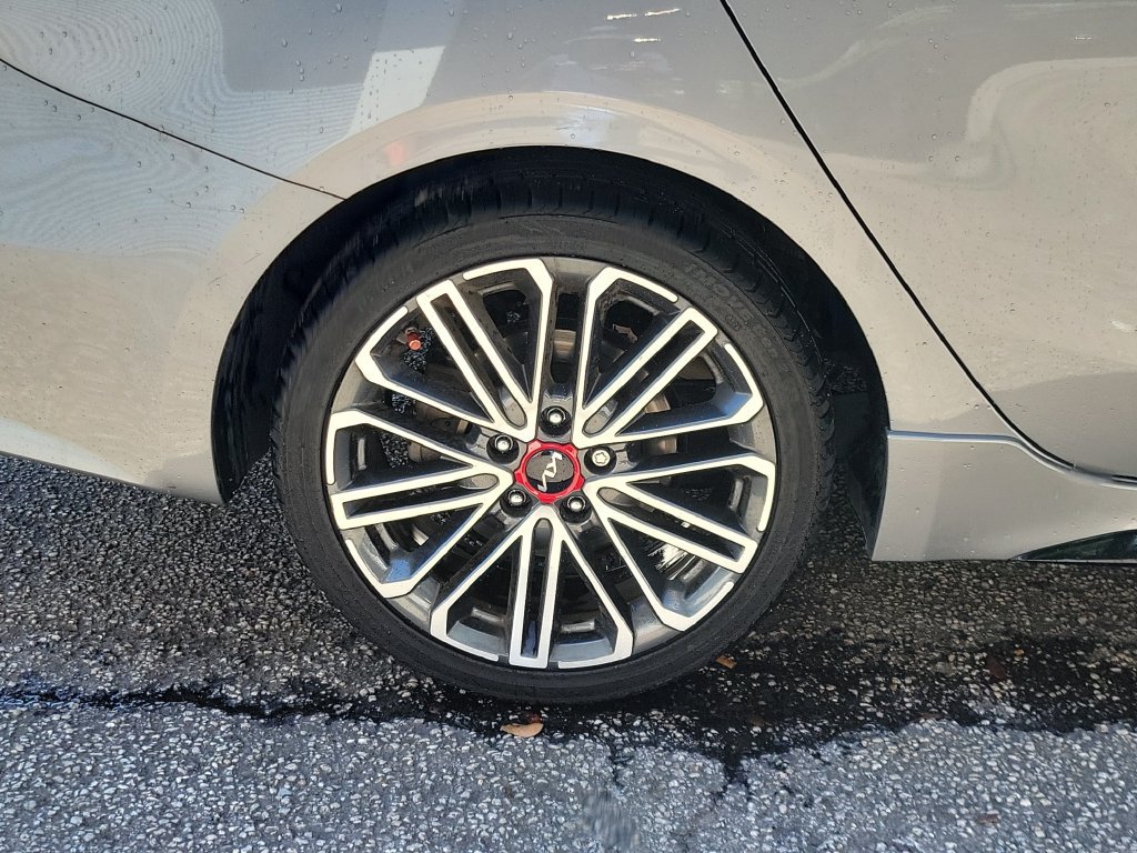 Certified 2024 Kia Forte GT FWD image 10