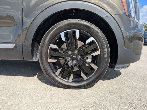 Used 2023 Kia Telluride SX image 13