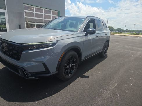 Used 2024 Honda CR-V Sport image 3