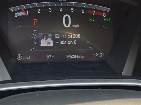 Used 2019 Honda CR-V Touring image 21