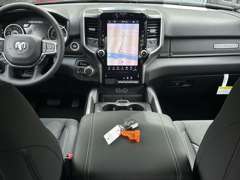 New 2026 RAM 1500 Big Horn AWD/4WD image 33