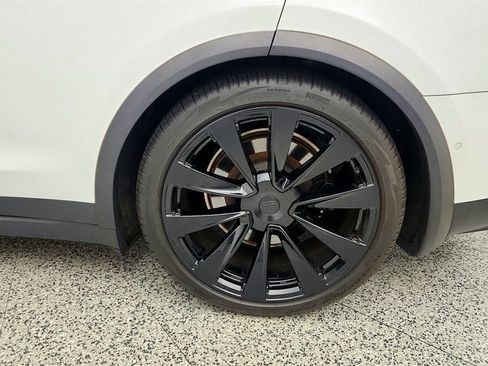 Used 2022 Tesla Model X AWD/4WD image 9