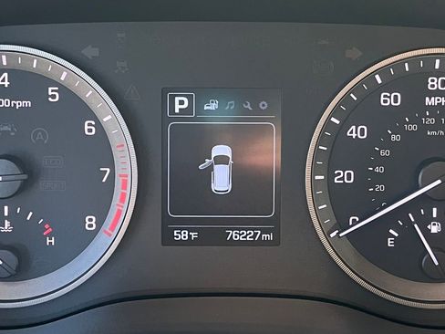 Used 2018 Hyundai Tucson Sport image 31