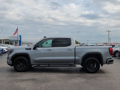 Used 2025 GMC Sierra 1500 Elevation w/ Elevation Premium Package AWD/4WD image 3