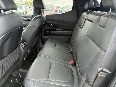 Used 2022 Hyundai Santa Cruz Limited image 13