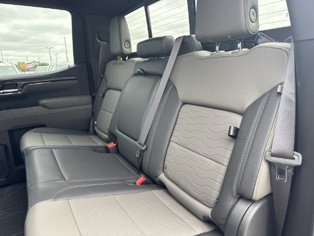 Used 2024 Chevrolet Silverado 1500 ZR2 w/ Technology Package AWD/4WD image 26