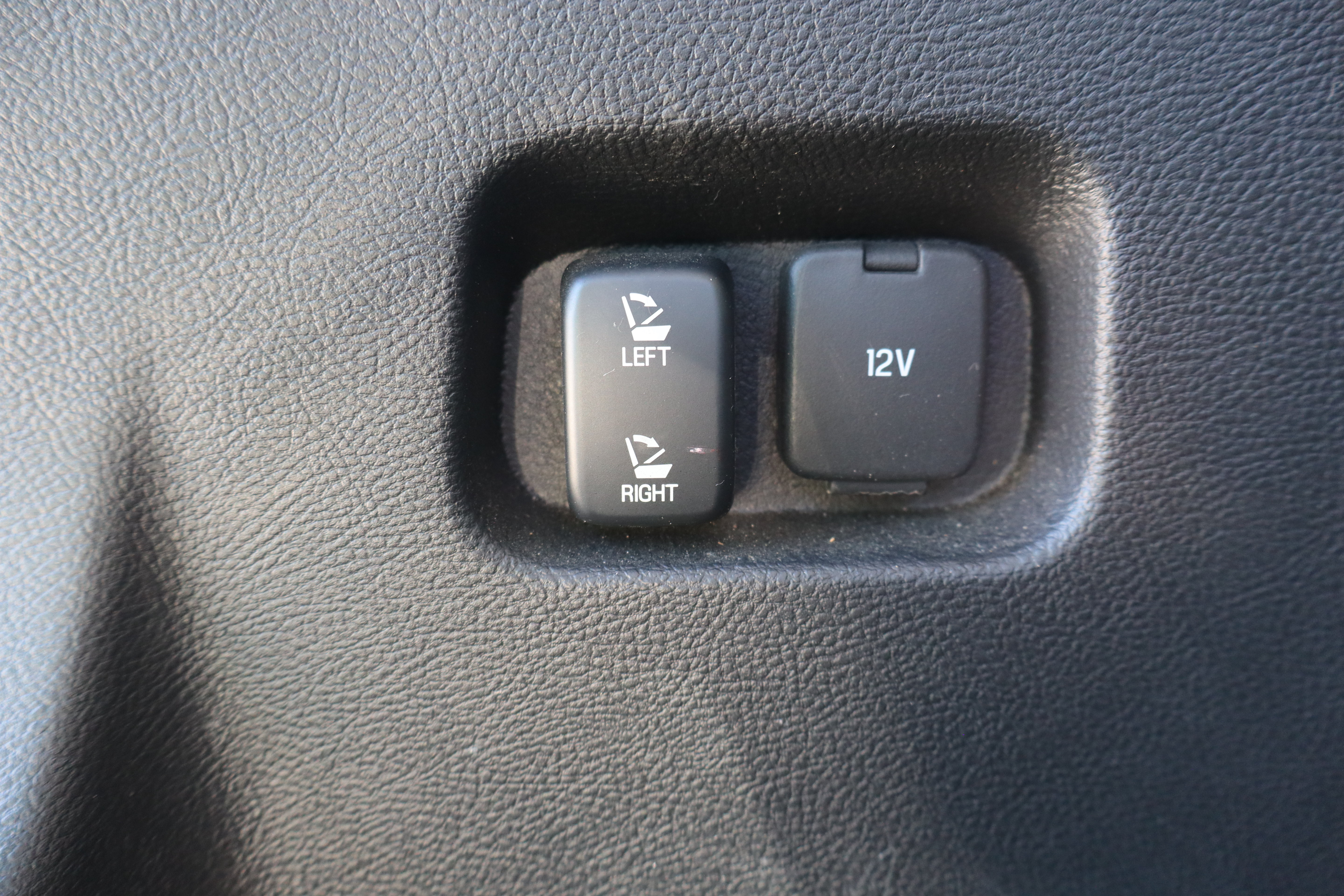Used 2024 Ford Edge SEL w/ Convenience Package AWD/4WD image 27