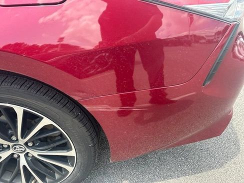 Used 2018 Toyota Camry SE FWD image 10
