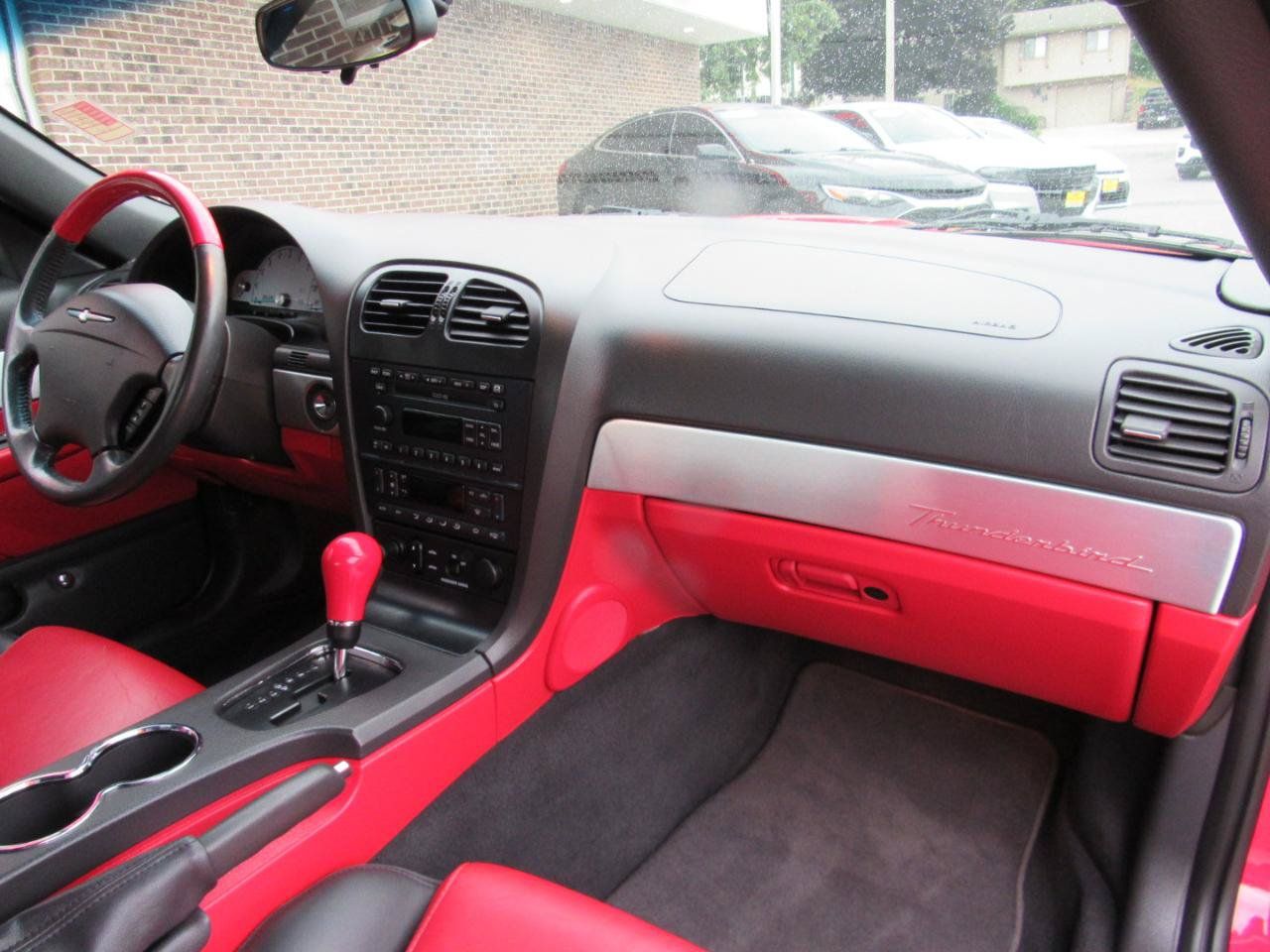 Used 2002 Ford Thunderbird RWD image 40