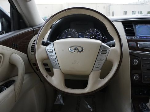 Used 2016 INFINITI QX80 w/ Driver's Assistance Package image 9