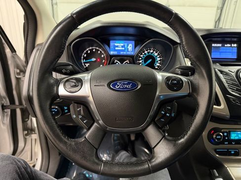 Used 2012 Ford Focus SEL image 34