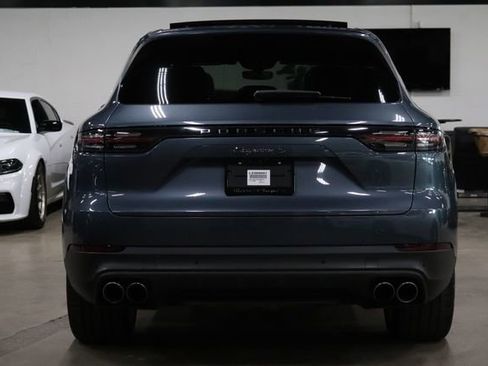 Used 2019 Porsche Cayenne S AWD/4WD image 4