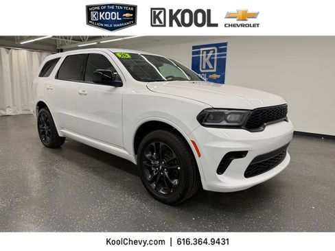 Used 2026 Dodge Durango GT AWD/4WD image 1