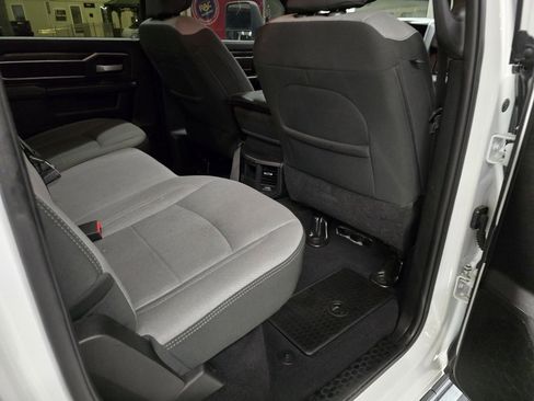 Used 2024 RAM 3500 Big Horn image 41