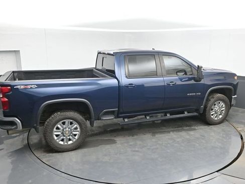 Used 2021 Chevrolet Silverado 2500 LT w/ All Star Edition AWD/4WD image 26