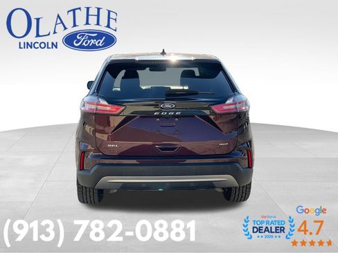 Used 2023 Ford Edge SEL w/ Convenience Package image 4