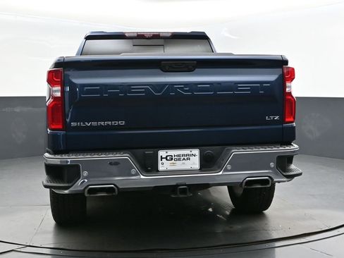 Used 2022 Chevrolet Silverado 1500 LTZ w/ LTZ Premium Package image 6