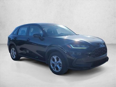 Used 2024 Honda HR-V LX image 3