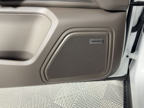 Certified 2026 Porsche Macan AWD/4WD image 21