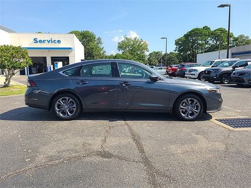 Certified 2024 Honda Accord EX image 4